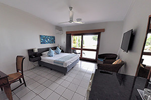 Turtle Cove Beach Resort & Spa Pic 2 - Absolute Beachfront suite