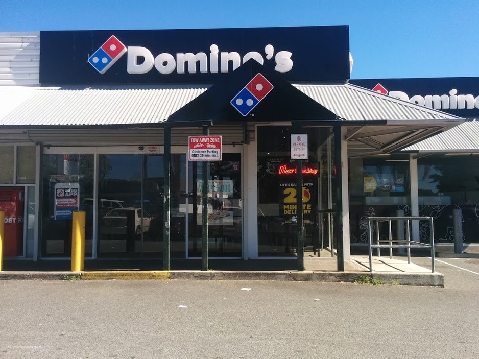 Domino's Pizza Moorooka Pic 2 - Small parking lot off Beaudesert Rd often Lyon St around the back is easier parking