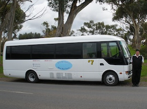 R & M Transit Tours Pic 1 - couch tours adelaide