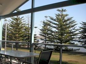 Port Lincoln Foreshore Apartments Pic 1 - Port Lincoln Foreshore Apartments Port Lincoln Eyre Peninsula South Australia