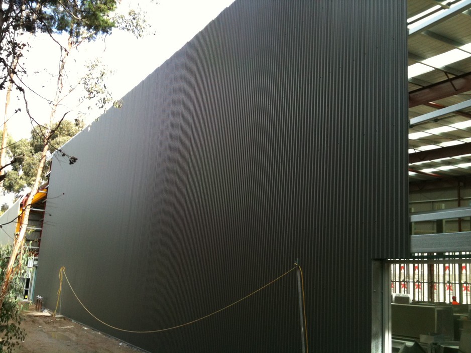 Lattitude roofing and plumbing Pic 2 - Wall Cladding