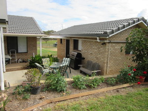 The Cubby House Farmstay Pic 2 - Outdoor entertaining