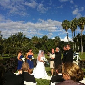 Moments Celebrant Services Pic 4 - Kingsley and Danielle Anderson Gardens Townsville