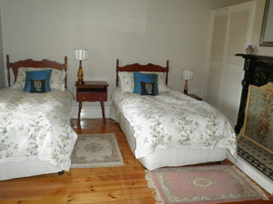 Fairbank House Pic 4 - Third bedroom twin