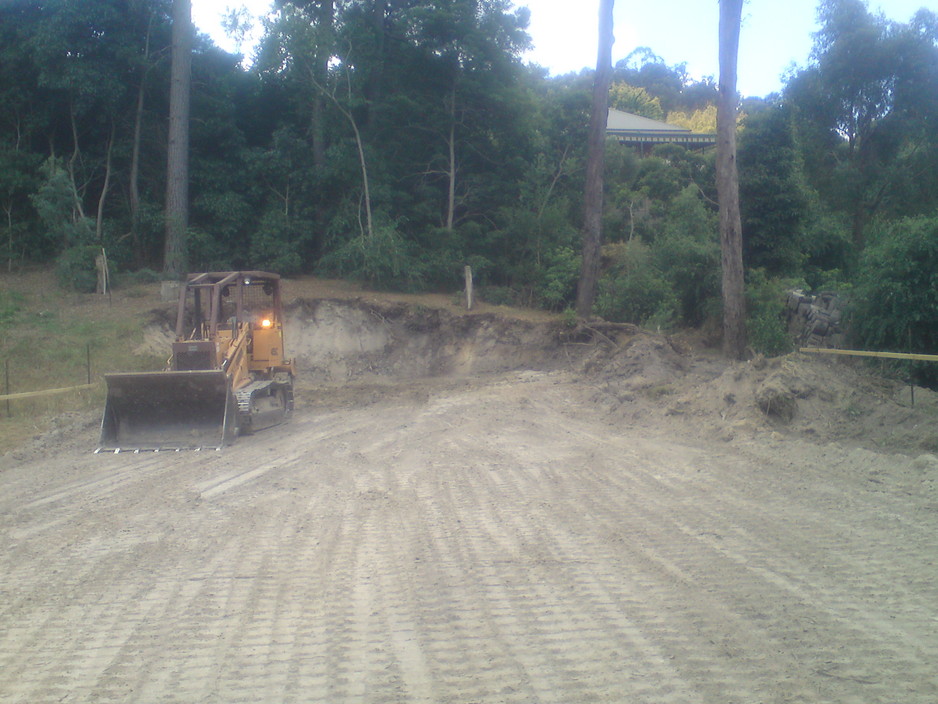 Powershift Excavations Pic 1 - Cut Fill