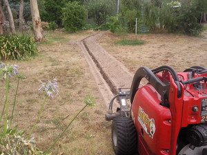 Dingo Dan Pic 3 - trenching