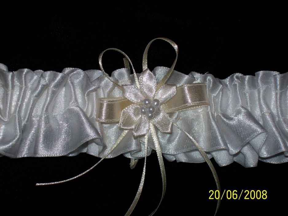 Garters for brides Pic 1