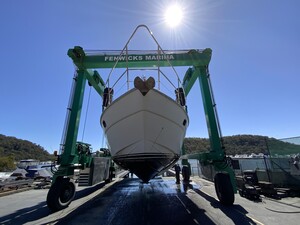 BoatBuy Pic 4 - Vessel on hard stand for survey lift