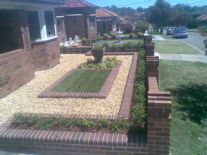 Bolwell Landscaping Pic 5