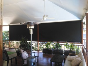 Eez E View Pic 2 - ZIPSCREEN AWNINGS