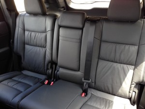 ACURA AUTO Pic 5 - Jeep Laredo Full black leather seat upgrade