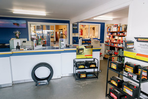 Rainbow Beach Service Centre Pic 4