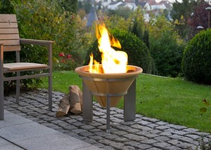 Tree Hugga Pic 5 - firepits by DENK Ceramics