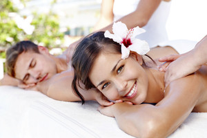 Mobile Massage & Beauty Pic 2 - Couples Massage