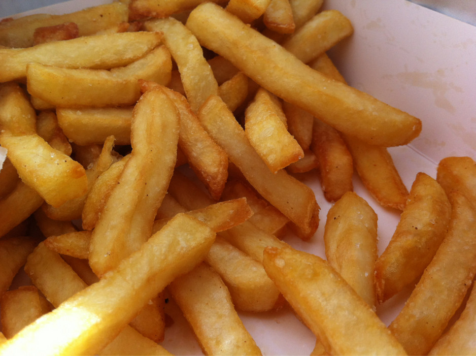 Poulet Chicken Food Pic 2 - Those chips Mmmmmm