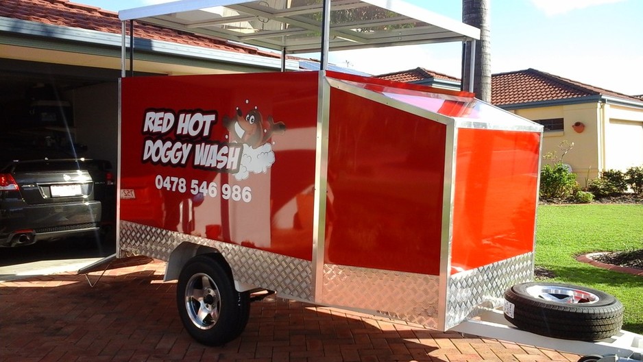 Red hot doggy wash Pic 1 - Modern and spacious