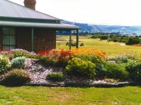 Apollo Bay Cottages Pic 1 - Apollo Bay Colonial Cottages