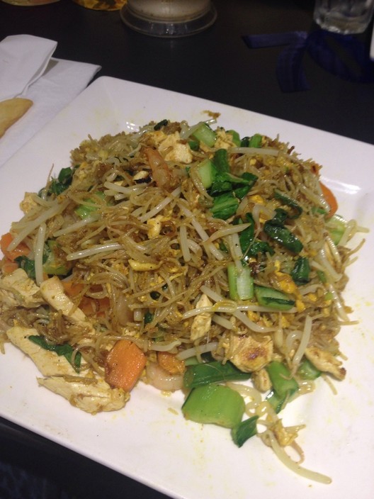 Dee Why RSL Club Pic 1 - Singapore noodles