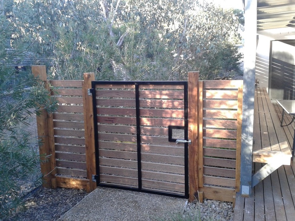 Don't Fence me in! Pic 1 - Custom made Steel frame gate