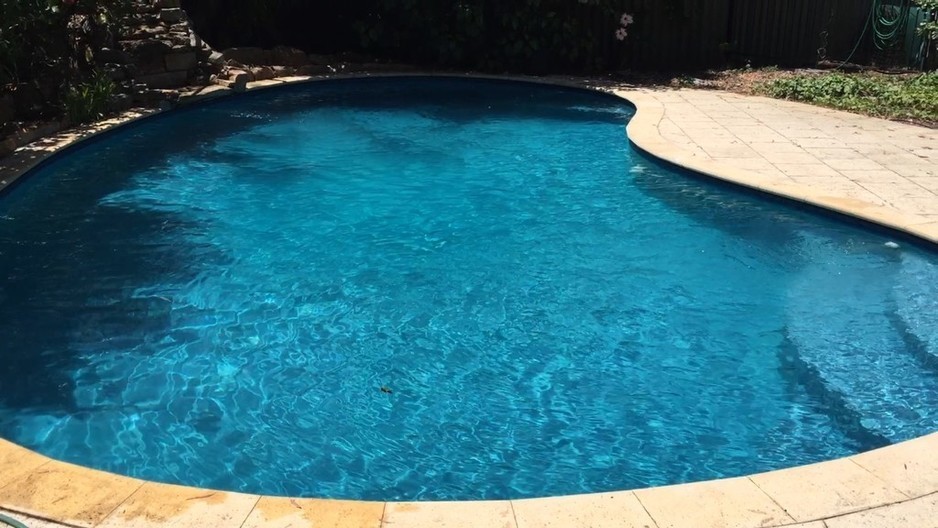 Express Pool Cleaning Pic 1 - After